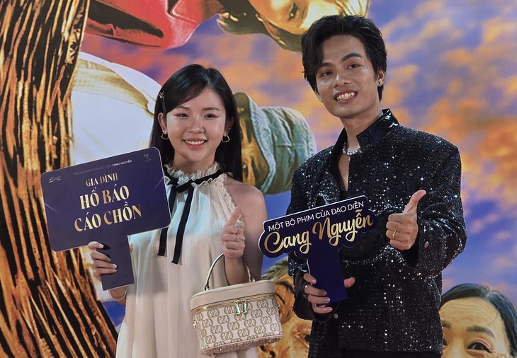 Mỹ Duyên, Công Ninh, Thanh Hiền tạo thành Gia đình hổ báo cáo chồn - Ảnh 1. Mỹ Duyên, Công Ninh, Thanh Hiền với chuyện Gia đình hổ báo cáo chồn - Ảnh 1.