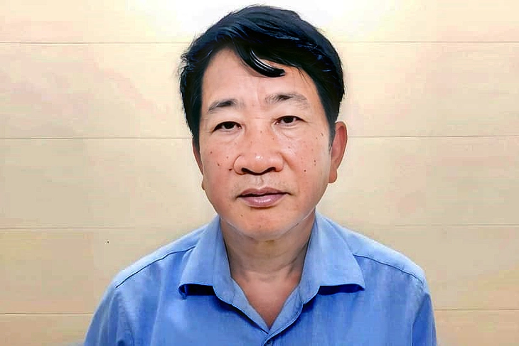 Cựu giám đốc BHXH Bắc Giang bị truy tố vì nhận hối lộ định kỳ hằng quý - Ảnh 1.