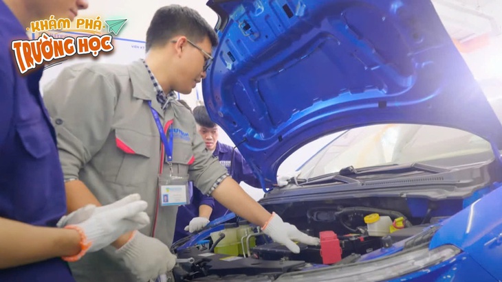 19h ngày 19-6, Trường đại học Công nghệ TP.HCM lên sóng Khám phá trường học - Ảnh 4.