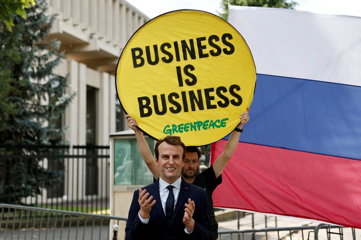 Macron - Ảnh 2.