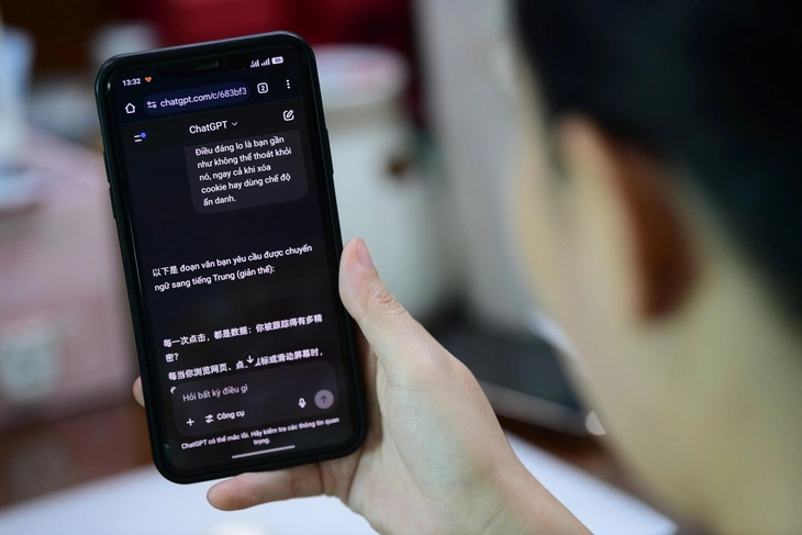 Dùng AI thay phiên dịch viên - Ảnh 1. AI - Ảnh 1.