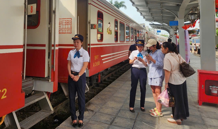 vé tàu - Ảnh 1.