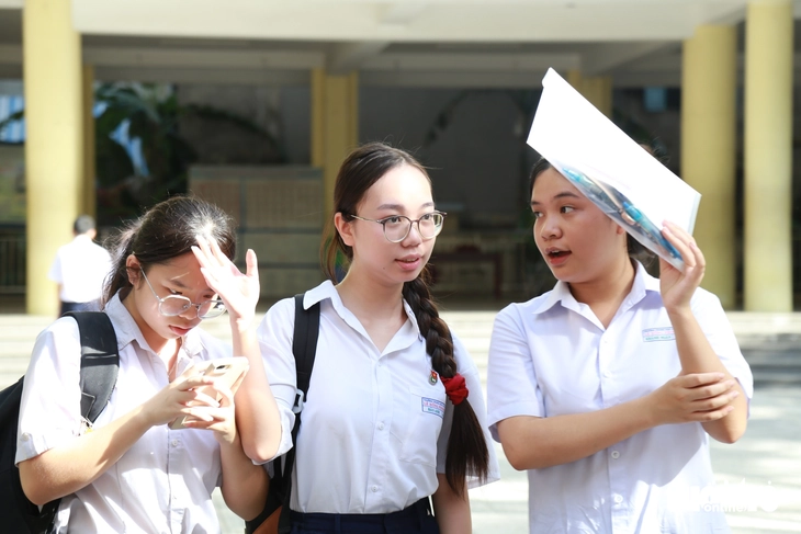 thi vào lớp 10 - Ảnh 1.