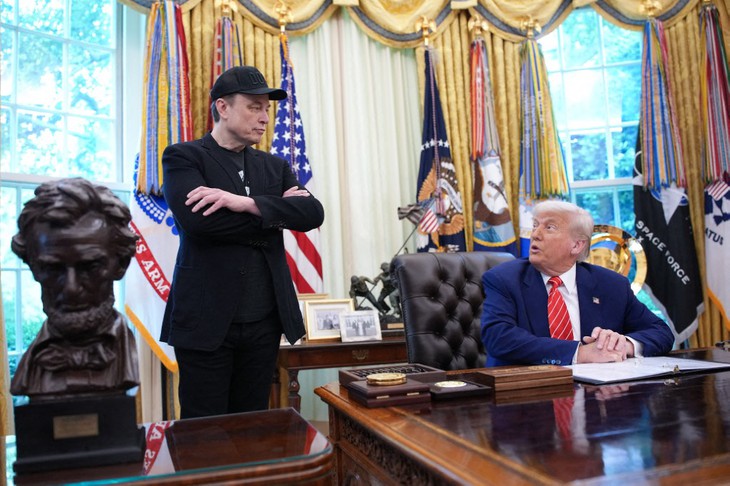 Elon Musk nói không muốn chịu trách nhiệm cho mọi hành động của chính quyền ông Trump - Ảnh 1.