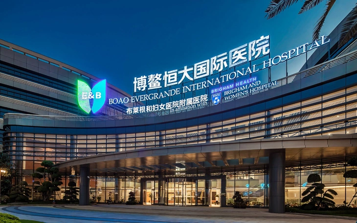 Trung Quốc hút khách nhờ miễn visa, lượt nhập cảnh tăng hơn 50% - Ảnh 2.
