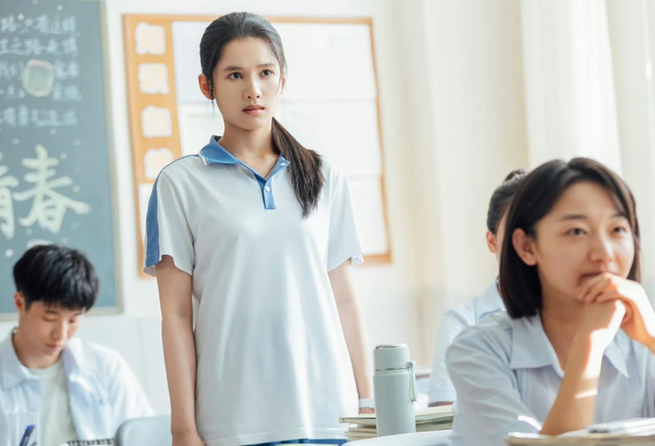 Hoán vũ của Trương Tịnh Nghi gây sốt giữa lúc phim trinh thám bị lạnh nhạt - Ảnh 1.