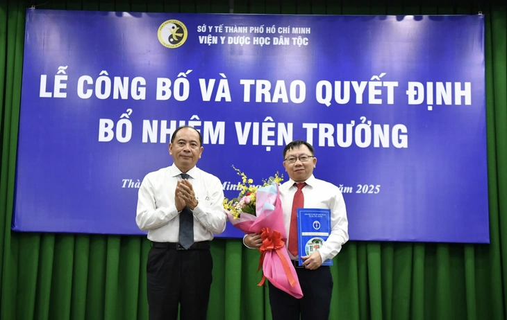 Chánh thanh tra Sở Y tế TP.HCM làm giám đốc Viện Y dược học dân tộc - Ảnh 1.