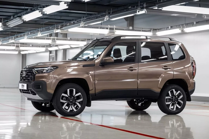 Lada Niva Travel sắp bán tại Việt Nam chuẩn bị ra bản mới: 'Lột xác' ngoại hình, động cơ mạnh hơn nhưng vẫn yếu hơn Raize, Sonet- Ảnh 4. Lada Niva Travel - Ảnh 3.