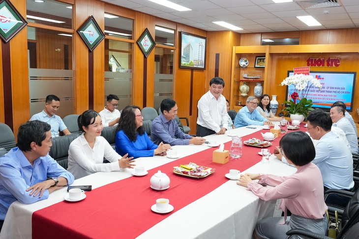 Trưởng Ban Tuyên giáo và Dân vận Thành ủy: Mong Tuổi Trẻ phát huy truyền thống 'Đỏ - Trẻ - Sài Gòn' - Ảnh 3.