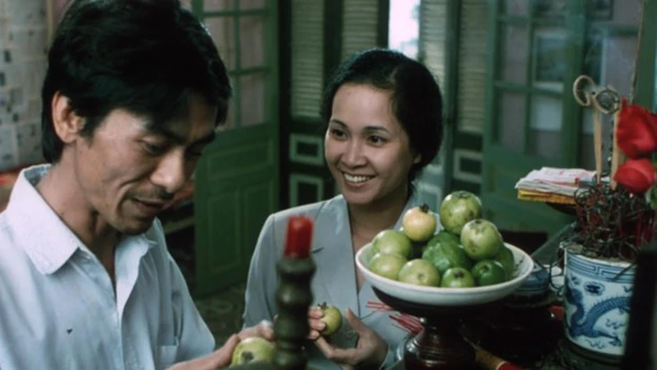 Mùa ổi và triết lý người tốt là người không bình thường - Ảnh 1. Mùa ổi - Ảnh 1.
