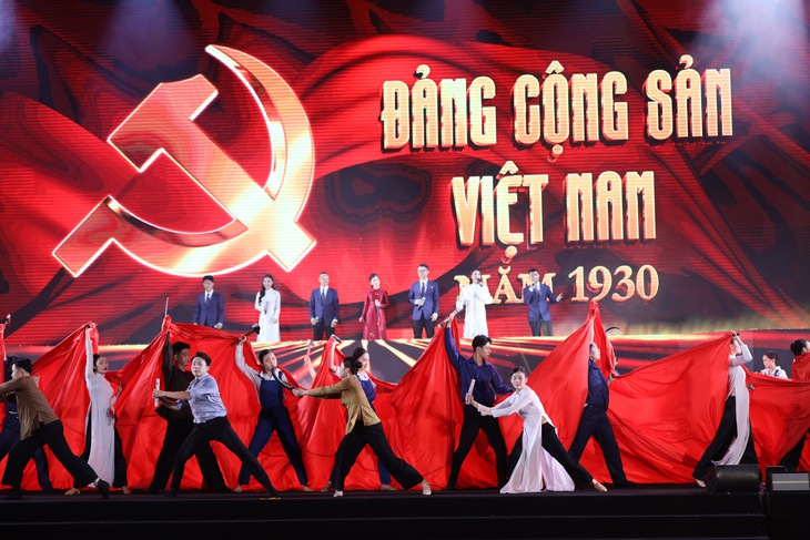 Thủ tướng: Báo chí cách mạng Việt Nam phò chính trừ tà; thổi bùng khát vọng Việt Nam hùng cường - Ảnh 3.