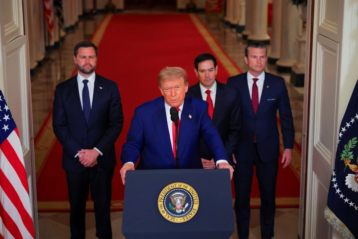 Ông Trump phát biểu trước toàn quốc sau vụ ném bom 3 cơ sở hạt nhân ở Iran - Ảnh 1. ông Trump - Ảnh 1.