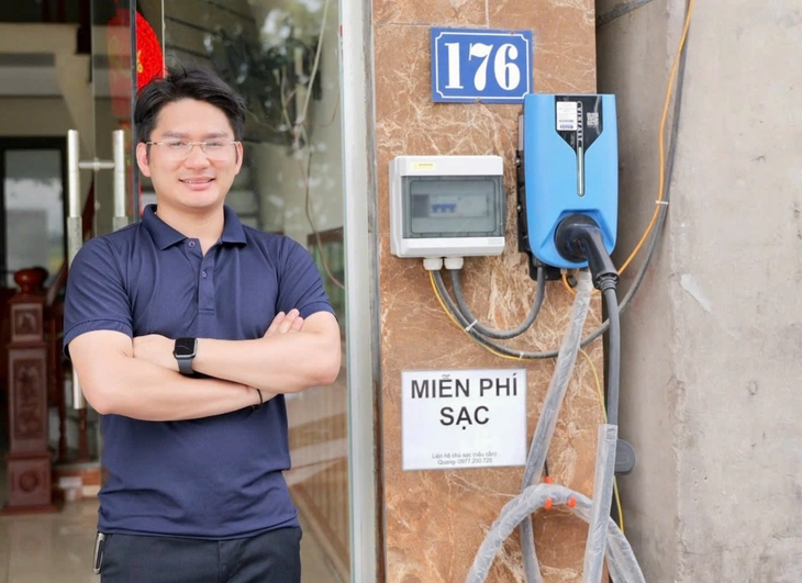 Trụ sạc V-Green - Ảnh 1.