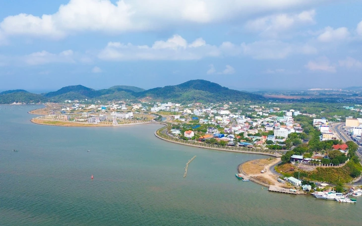 Hà Tiên sẽ trở thành trung tâm kinh tế biển, du lịch và thương mại biên giới - Ảnh 3.