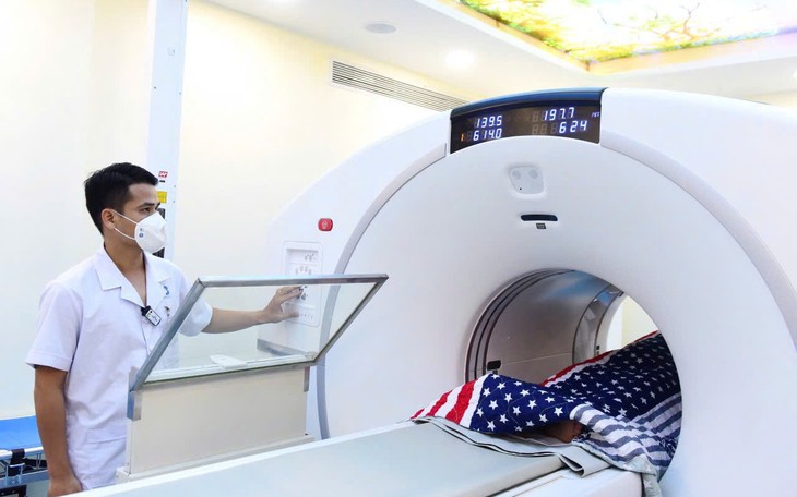 Máy PET/CT ở TP.HCM 'đắp chiếu' nhiều tháng vì thiếu thuốc, Sở Y tế nhiều lần đề xuất xây lò Cyclotron - Ảnh 2.