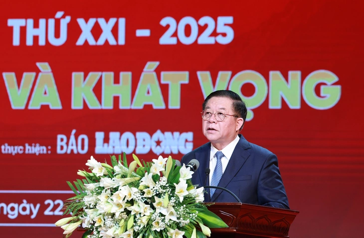 Vinh quang Việt Nam: Từ phòng thí nghiệm, nhà máy đến biên cương Tổ quốc - Ảnh 1. Vinh quang Việt Nam từ phòng thí nghiệm, nhà máy đến biên cương Tổ quốc - Ảnh 1.