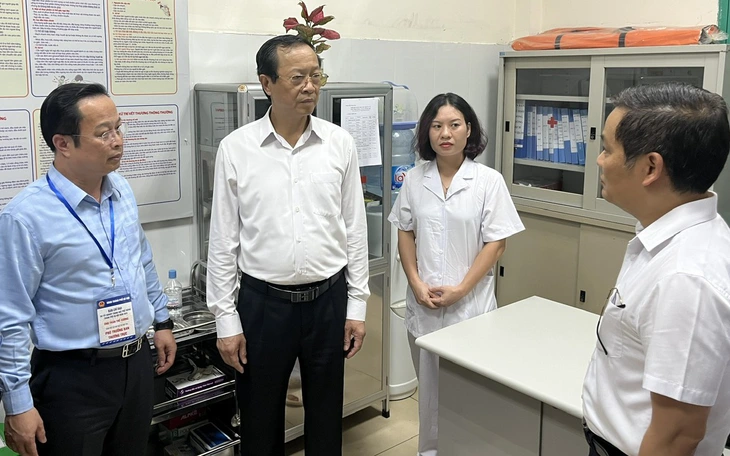 Thời tiết hôm nay 24-6: Bắc Bộ, Nam Bộ mưa chiều, miền Trung nắng nóng - Ảnh 2.