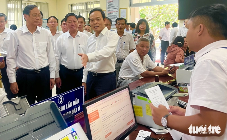 Ông Trần Lưu Quang kiểm tra công tác chuẩn bị vận hành chính quyền 2 cấp tại Ninh Thuận, Khánh Hòa - Ảnh 1.