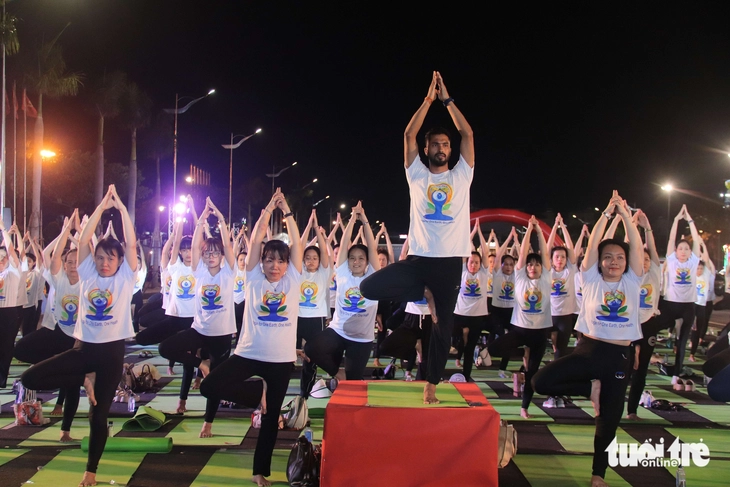 yoga - Ảnh 1.