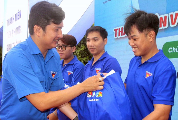 văn hóa giao thông - Ảnh 2.