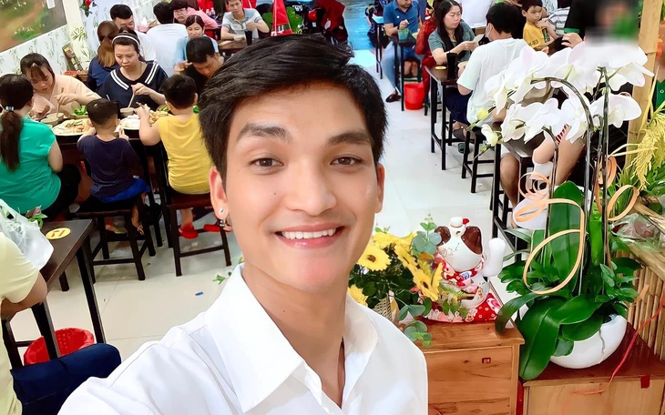 Lý do ngôi sao Ấn Độ Himanshu Soni bay gấp sang Thái Lan gặp Ngọc Sơn? - Ảnh 2.