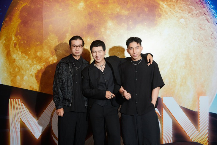 Mew Amazing - Ảnh 3.