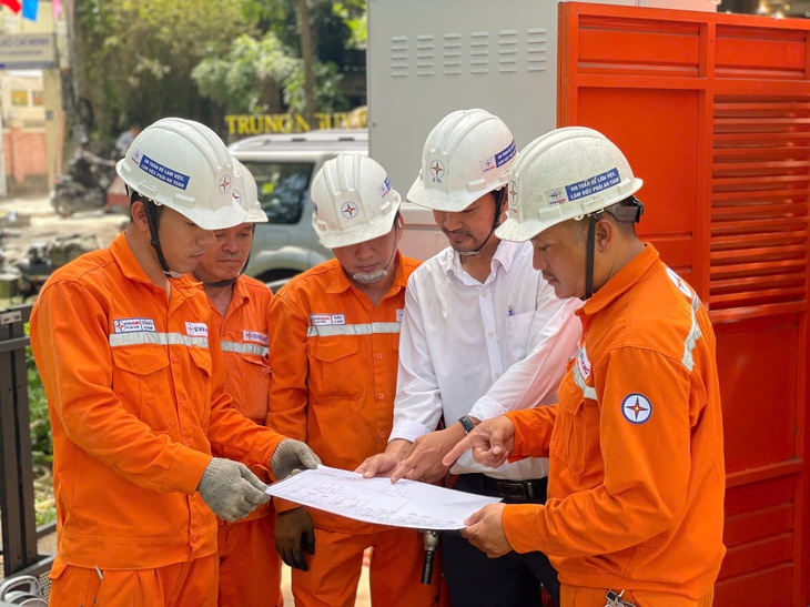 tốt nghiệp THPT - Ảnh 1.