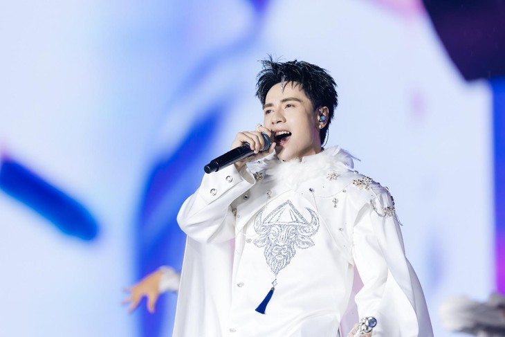 G-Dragon - Ảnh 4.