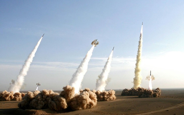 Iran tấn công căn cứ Mỹ: Israel gọi Tehran là 'mối đe dọa với cả thế giới', nhiều nước phản ứng - Ảnh 4.