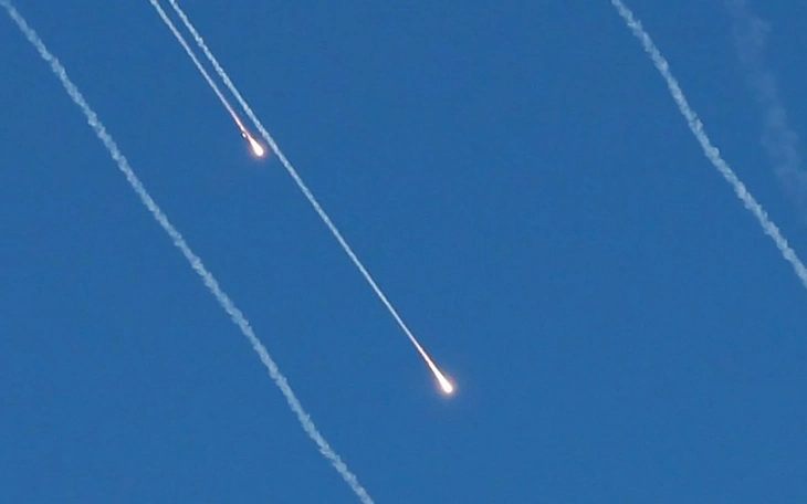 Axios: Israel dọn đường cho oanh tạc cơ Mỹ theo yêu cầu của ông Trump - Ảnh 3.