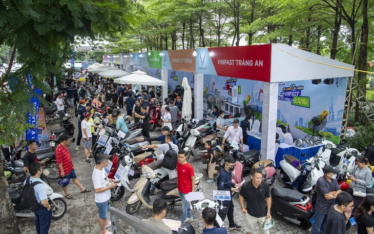Nữ tài xế Xanh SM Bike: 'Kiếm được 22,5 triệu/tháng, nghỉ 3 tiếng/ngày, nhàn hơn chạy xe xăng' - Ảnh 9.