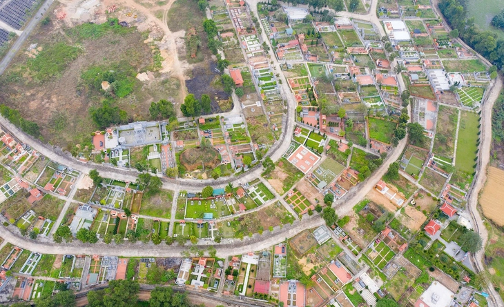 nghĩa trang - Ảnh 1.