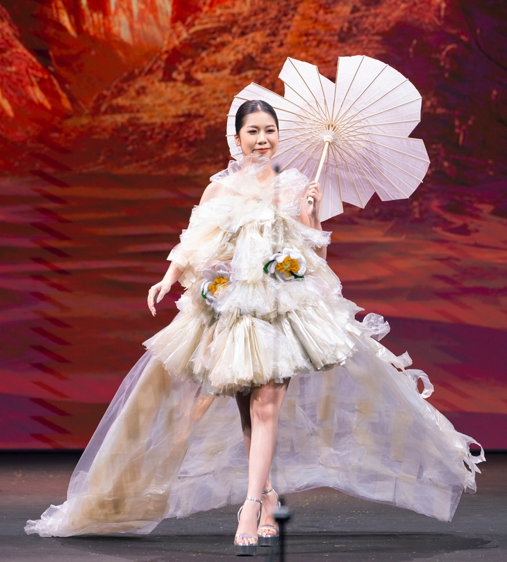 Biến tấu vật liệu tái chế thành thời tra - Ảnh 17. Miss Earth Vietnam - Ảnh 16.