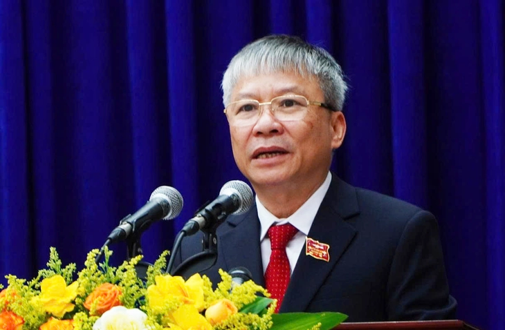 Kỳ họp cuối HĐND tỉnh Quảng Nam trước sáp nhập với Đà Nẵng: Cần giám sát việc bố trí cán bộ xã mới - Ảnh 1.