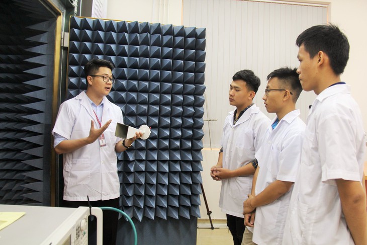 giáo sư thỉnh giảng - Ảnh 1.