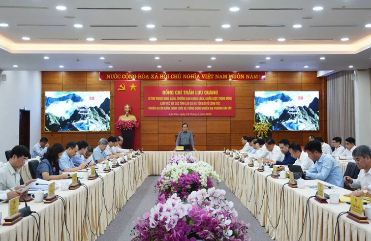 Xem xét giải quyết chế độ, chính sách cho gần 2.000 cán bộ, công chức ở Lào Cai và Yên Bái - Ảnh 3.