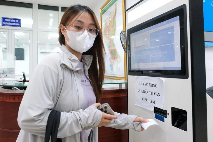 Chính sách bảo hiểm thất nghiệp thay đổi, tăng nhiều quyền lợi - Ảnh 1. thất nghiệp - Ảnh 1.