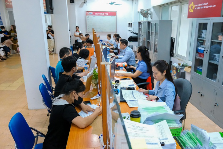 Chính sách bảo hiểm thất nghiệp thay đổi, tăng nhiều quyền lợi - Ảnh 2. thất nghiệp - Ảnh 2.