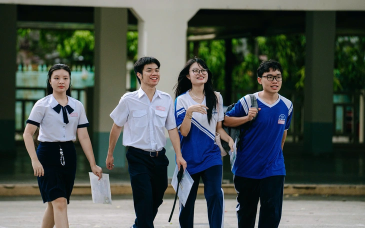 Những lỗi bị trừ điểm thi tốt nghiệp THPT 2025, thí sinh lưu ý - Ảnh 2.