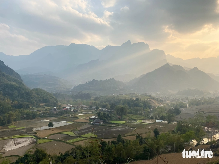Đi Hà Giang 500m phải dừng lại một lần - Ảnh 6. Đến Hà Giang, đi 500m phải dừng lại một lần - Ảnh 6.
