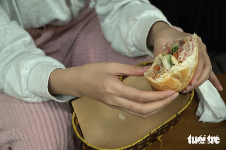 bánh mì - Ảnh 6.