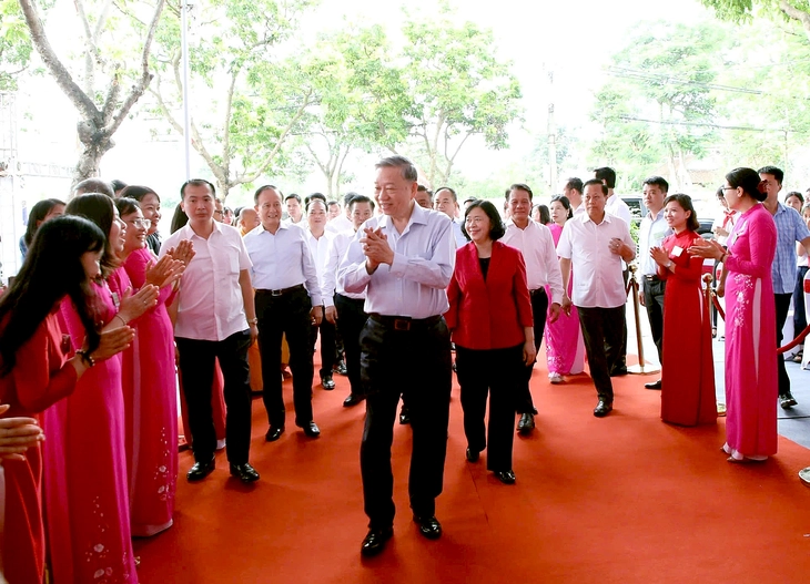 Tổng Bí thư Tô Lâm dự lễ khởi công đền thờ Đức vua Ngô Quyền - Ảnh 1.