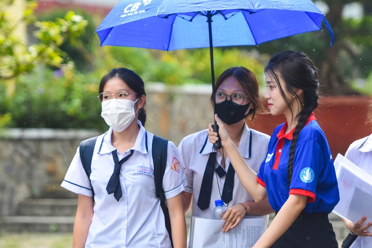 Để kỳ thi không quá nhiều áp lực: Đừng 'treo' tâm lý ở bài thi đã qua - Ảnh 1. Để kỳ thi không quá nhiều áp lực: Đừng 'treo' tâm lý ở bài thi đã qua - Ảnh 1.