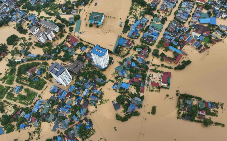 Thời tiết hôm nay 28-6: Bắc Bộ mưa rất to, Nam Bộ mưa to - Ảnh 2.