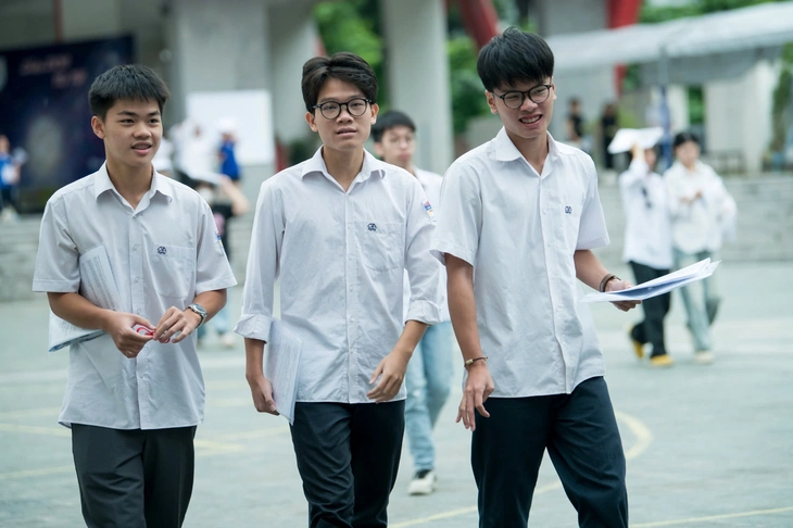 Đề tổ hợp môn khoa học tự nhiên kỳ thi tốt nghiệp THPT 2025 - Ảnh 15.