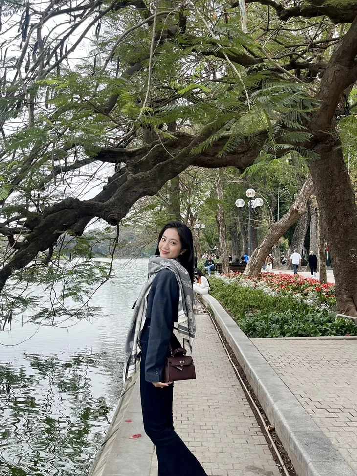 Nhan sắc đời thường của tân Hoa hậu Việt Nam Hà Trúc Linh - Ảnh 12. Hoa hậu Việt Nam - Ảnh 12.