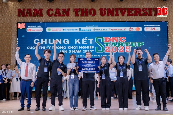 Nam Cần Thơ - Ảnh 2.