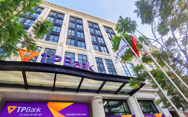 TPBank 'về chung một nhà' với Chứng khoán Tiên Phong - Ảnh 2.