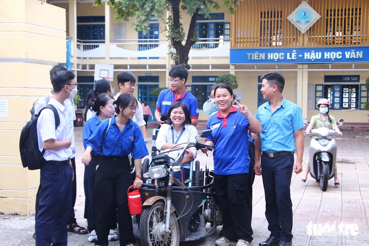 TÌNH BẠn - Ảnh 2.