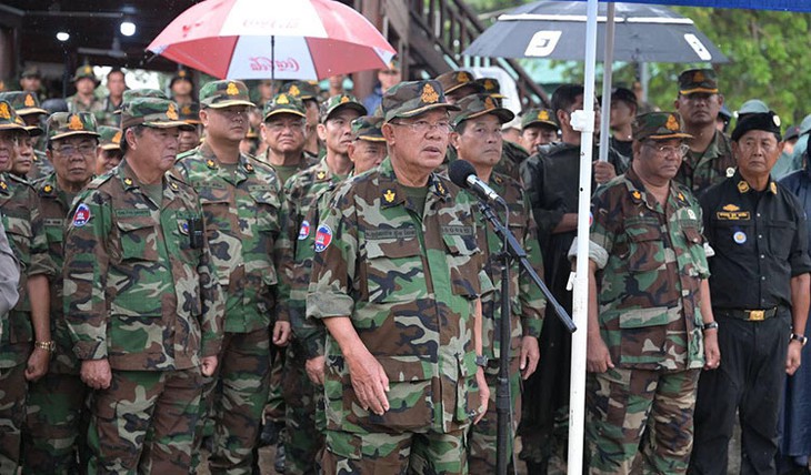 Ông Hun Sen: 'Tôi là người quyền lực thứ hai Campuchia, chỉ sau quốc vương' - Ảnh 1. ông Hun Sen - Ảnh 1.